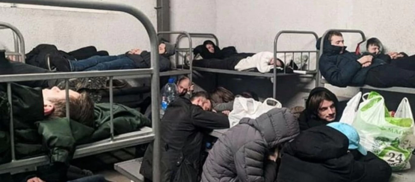 Το Κρεμλίνο παραδέχεται τις γεμάτες φυλακές λόγω Α.Ναβάλνι και δηλώνει ότι θα το διευθετήσει